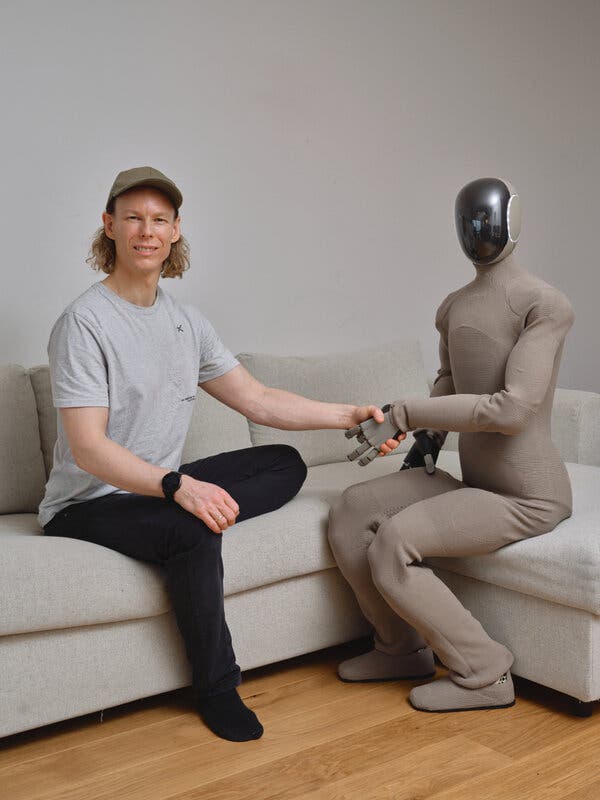 Exploring the Future of Humanoid Robots in Our Homes
